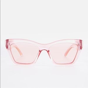 ♡chicago style slim frame cat eye sunglasses♡